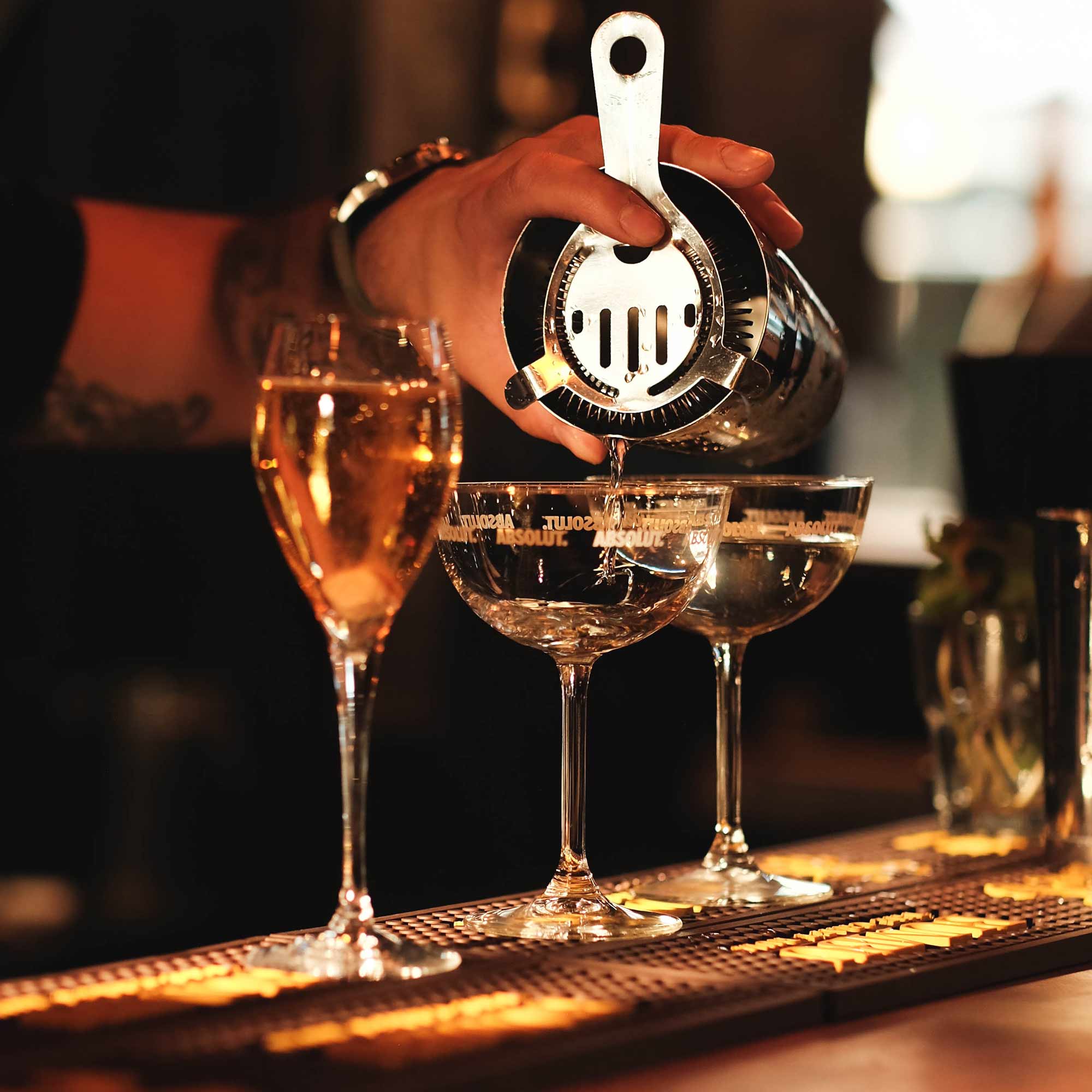 drinks-at-latch